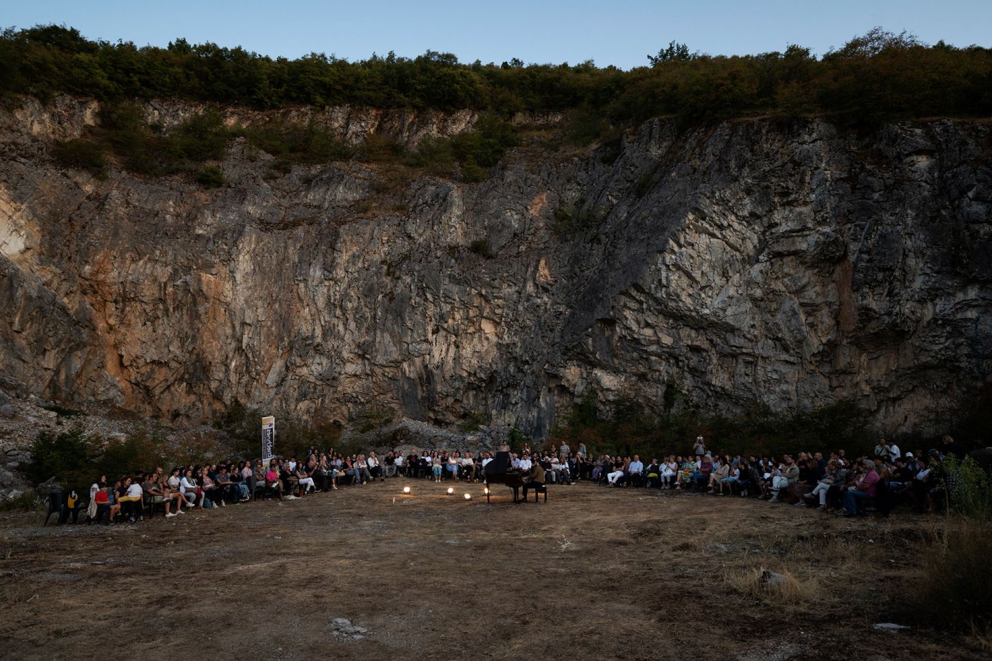 ΑΝΟΙΧΤΗ ΠΡΟΣΚΛΗΣΗ ΣΥΜΜΕΤΟΧΗΣ ΠΡΕΣΠΙΩΤΩΝ ΣΤΗΝ ΠΑΡΑΣΤΑΣΗ «FOUR SEASONS»