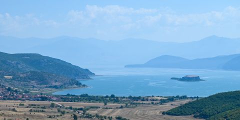 Παραλία Ζαρόσκα, Πουστέτς